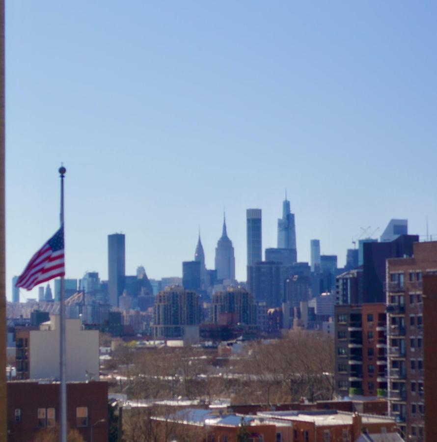10 Minutes From Nyc - Astoria Lic Queens Cityview New York Eksteriør billede